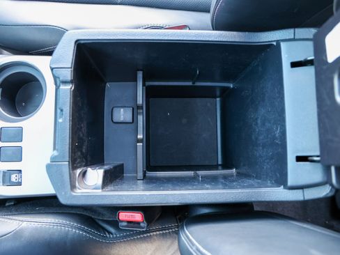 Used 2024 Toyota 4Runner Limited image 30