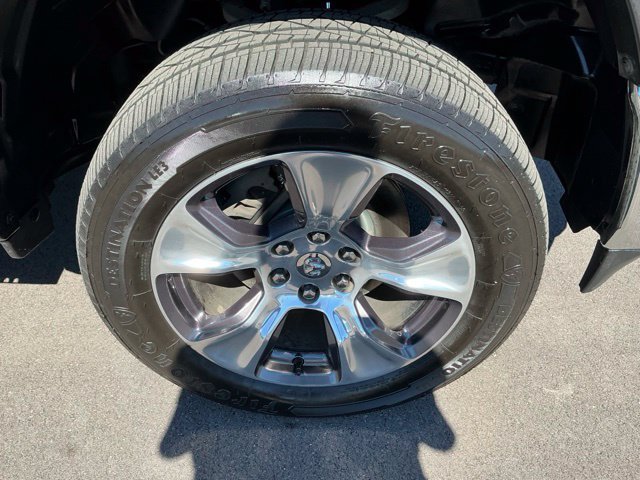 Used 2019 RAM 1500 Laramie AWD/4WD image 14