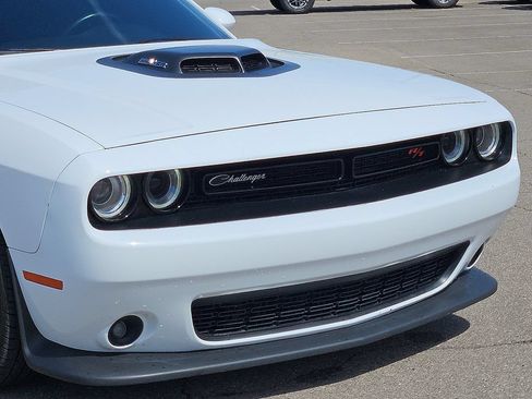 Used 2022 Dodge Challenger R/T w/ Shaker Package RWD image 7