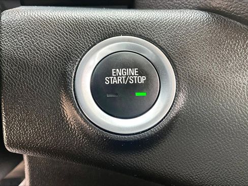 Used 2024 GMC Terrain SLE w/ Driver Convenience Package FWD image 35