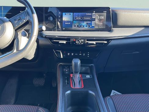 Used 2025 Nissan Kicks SR image 20