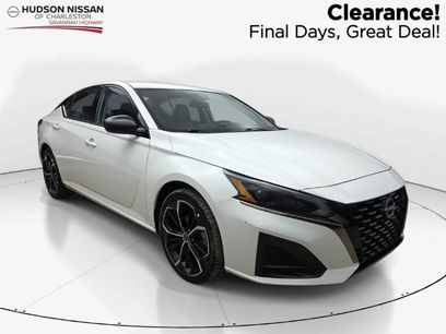 Used 2025 Nissan Altima 2.5 SR