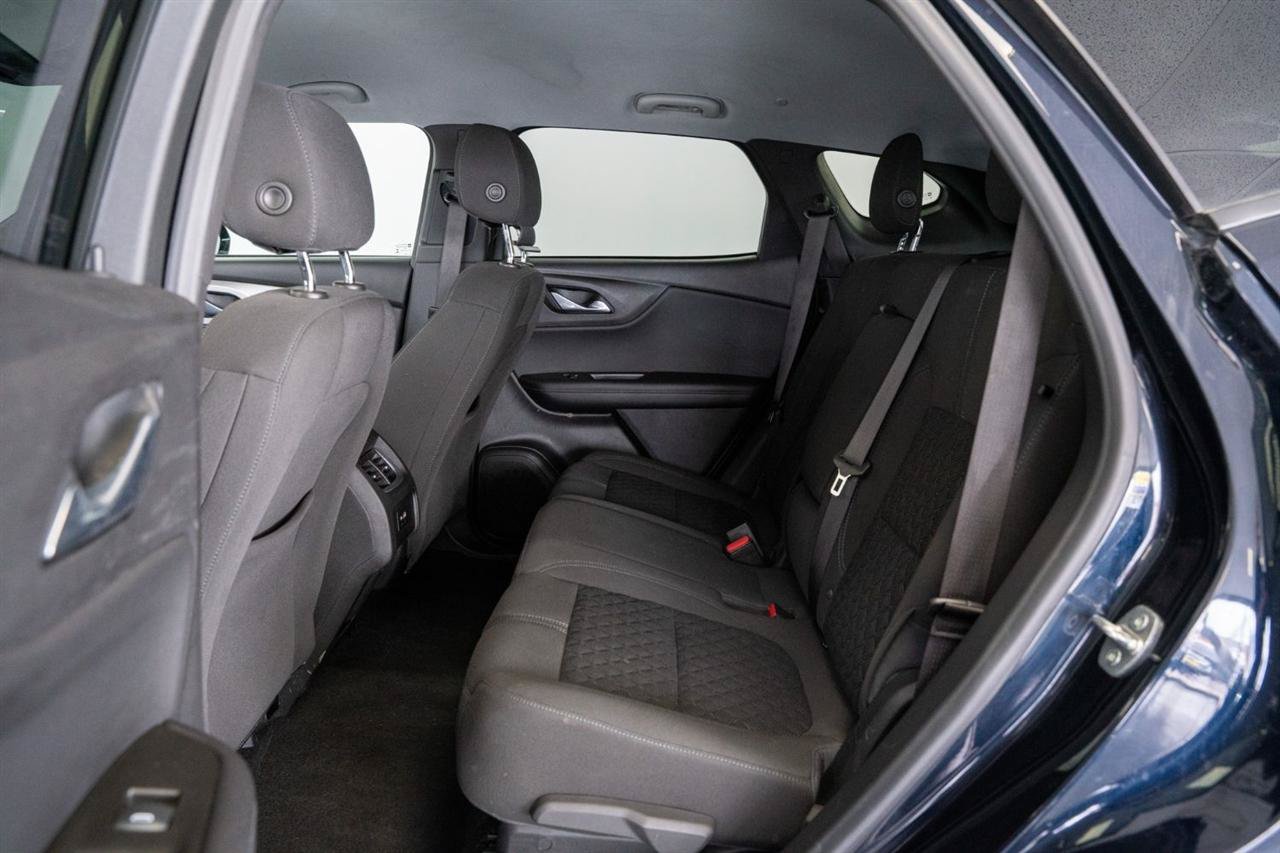 Used 2021 Chevrolet Blazer LT AWD/4WD image 19