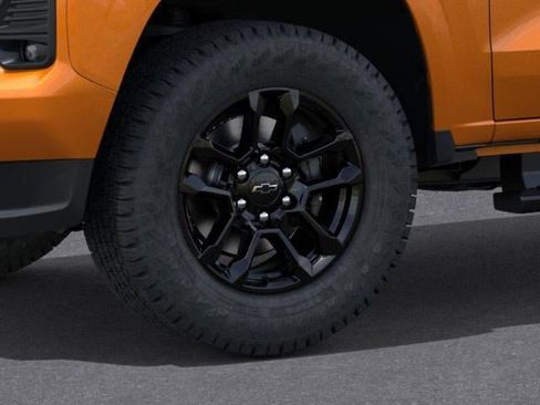 New 2026 Chevrolet Colorado Z71 w/ Midnight Edition AWD/4WD image 9