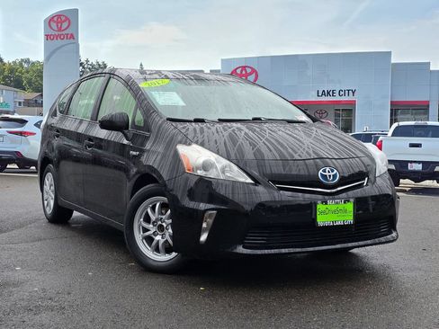 Used 2012 Toyota Prius V Three FWD image 1