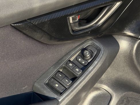 Used 2018 Subaru Impreza 2.0i Premium w/ Eyesight & BSD & Rcta image 6