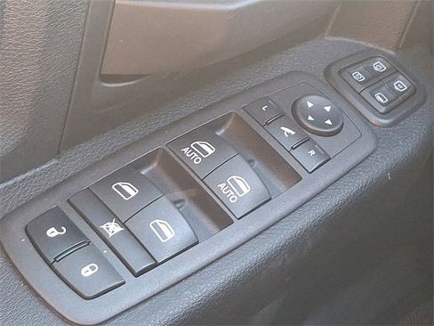 Used 2023 RAM 3500 Tradesman w/ Chrome Appearance Group image 26