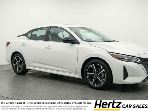 Used 2025 Nissan Sentra SV FWD image 1