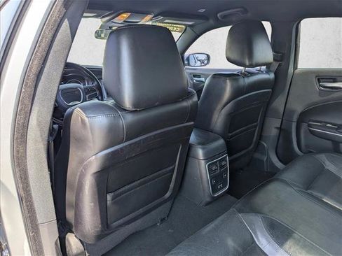 Used 2020 Dodge Charger SXT w/ Leather Interior Group RWD image 23