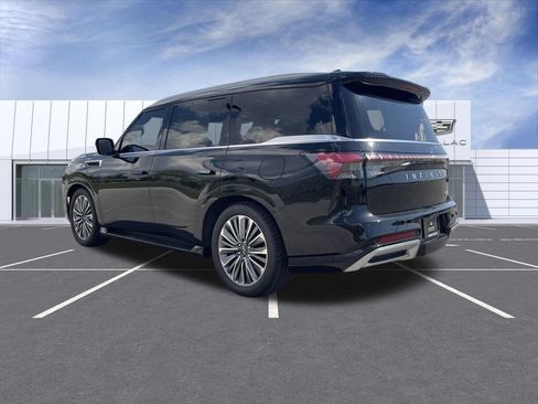 Used 2025 INFINITI QX80 Sensory AWD/4WD image 6