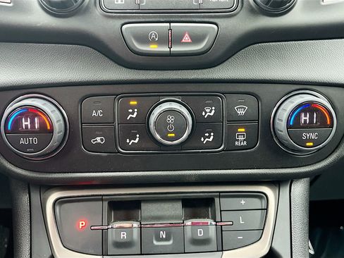 Used 2024 GMC Terrain Denali w/ Denali Premium Package image 16