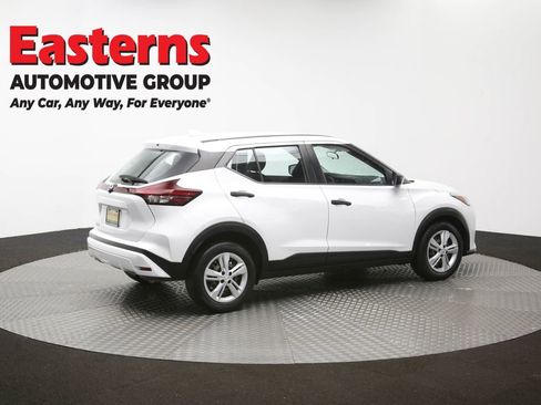 Used 2024 Nissan Kicks S image 42