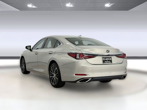 Certified 2025 Lexus ES 350 w/ Premium Package FWD image 3