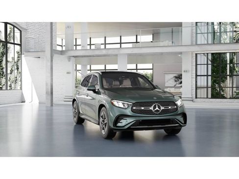 New 2027 Mercedes-Benz GLC 300 4MATIC image 9