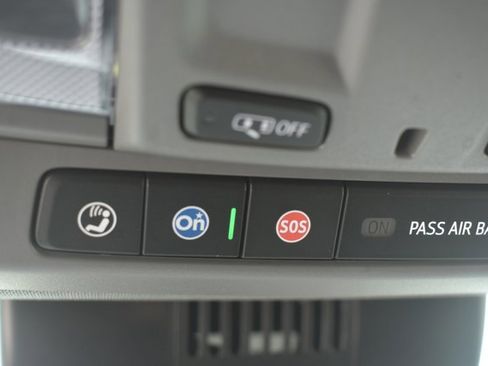 Used 2026 Chevrolet Silverado 1500 Custom AWD/4WD image 28