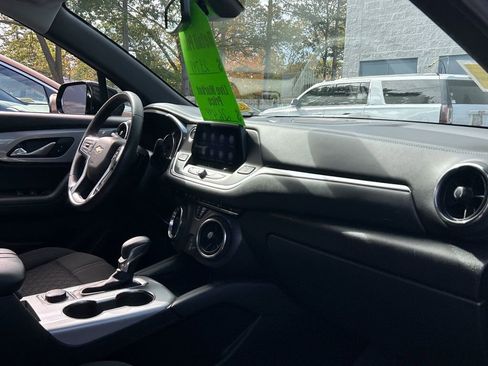 Certified 2022 Chevrolet Blazer LT image 30