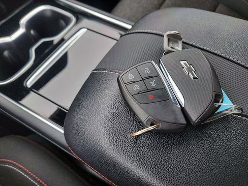 Used 2024 Chevrolet Traverse Z71 w/ LPO, Floor Liner Package image 46