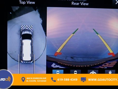 Used 2017 Chrysler Pacifica Limited w/ Advanced Safetytec Group FWD image 11