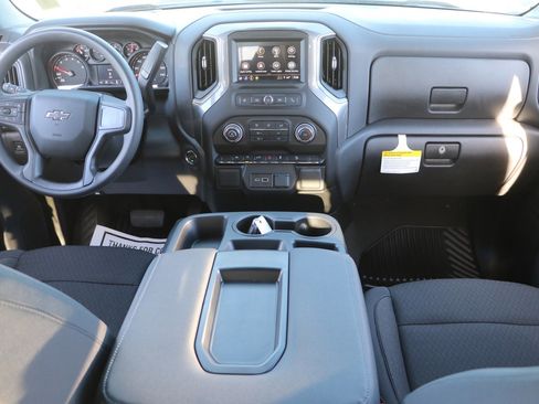 New 2026 Chevrolet Silverado 1500 Custom Trail Boss w/ LPO, Dark Essentials Package image 16