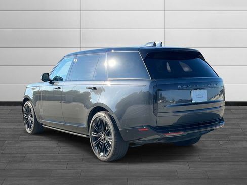 Certified 2025 Land Rover Range Rover Long Wheelbase SE AWD/4WD image 3