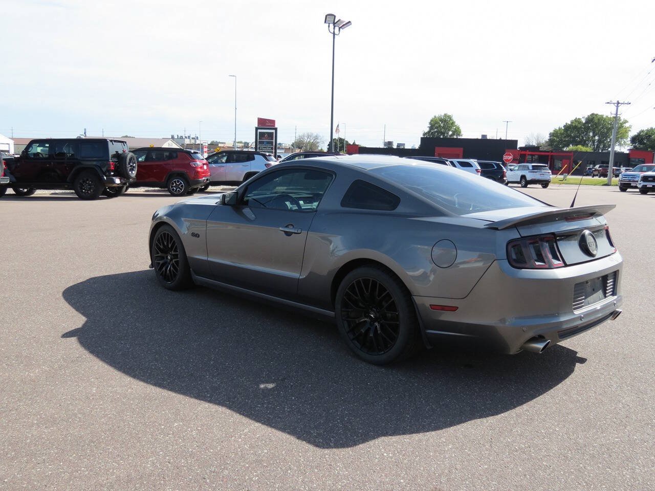 Used 2013 Ford Mustang GT w/ Security Pkg RWD image 7