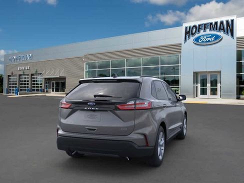 Used 2023 Ford Edge SE image 8