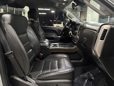 Used 2019 GMC Sierra 3500 Denali w/ Duramax Plus Package AWD/4WD image 37