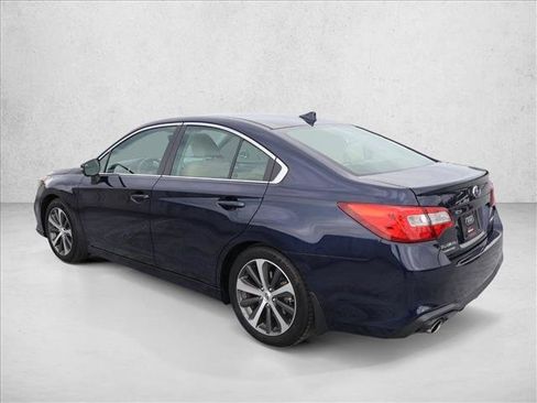 Used 2018 Subaru Legacy 2.5i Limited AWD/4WD image 8