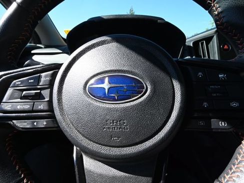 Used 2024 Subaru Crosstrek 2.5i Limited w/ Crosstrek Mirror Package AWD/4WD image 12