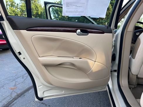Used 2011 Buick Lucerne CX FWD image 25