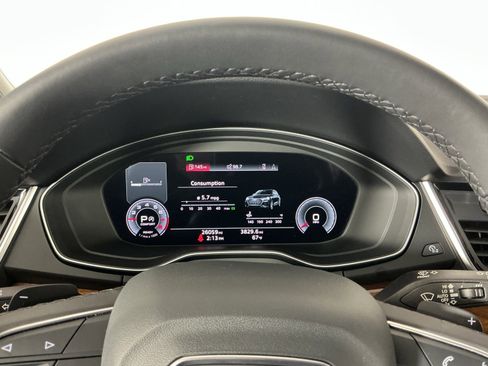 Used 2023 Audi Q5 2.0T Prestige w/ Prestige Package image 14