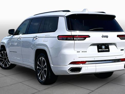Used 2021 Jeep Grand Cherokee L Overland w/ Advanced Protech Group III AWD/4WD image 11
