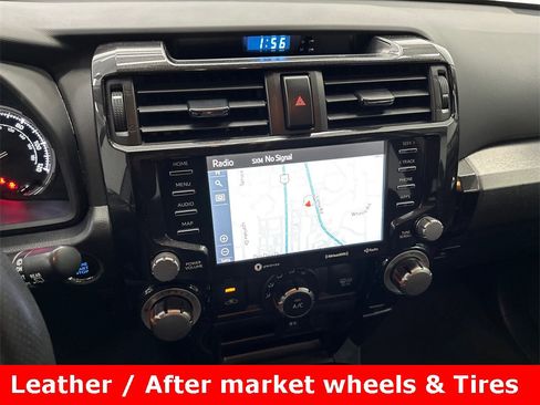 Used 2021 Toyota 4Runner TRD Off-Road Premium image 28