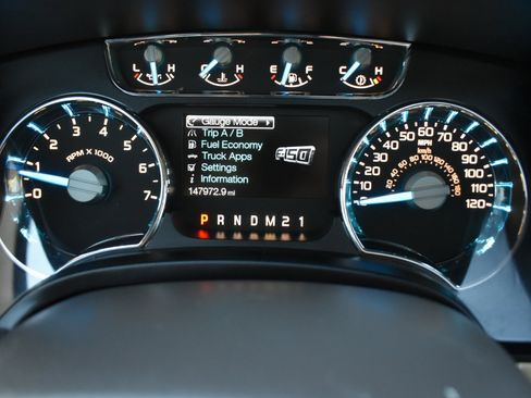 Used 2013 Ford F150 Lariat w/ Lariat Chrome Pkg image 16