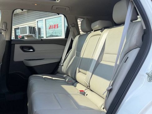 Used 2023 Nissan Rogue SL w/ SL Premium Package AWD/4WD image 11