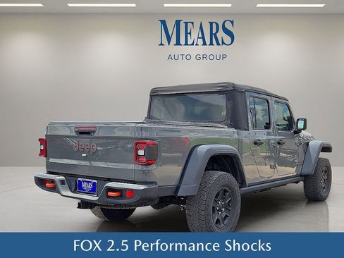 Used 2021 Jeep Gladiator Mojave w/ Safety Group AWD/4WD image 6