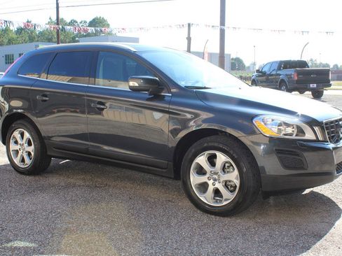 Used 2013 Volvo XC60 3.2 image 10
