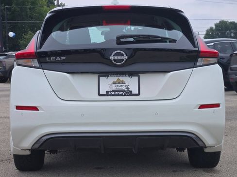 Used 2025 Nissan Leaf S FWD image 14