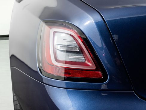 Used 2024 Rolls-Royce Ghost Black Badge w/ Black Badge Ghost Package image 12