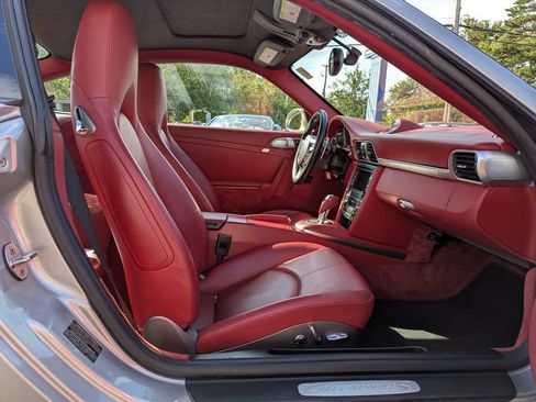 Used 2011 Porsche 911 Carrera S RWD image 29