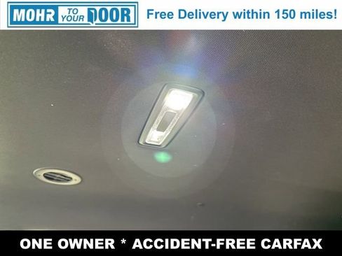 Used 2025 GMC Acadia Elevation image 36