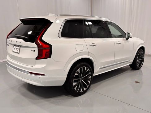 New 2026 Volvo XC90 B6 Ultra w/ Protection Package image 6