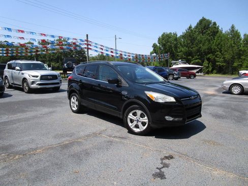 Used 2016 Ford Escape SE w/ SE Leather Comfort Package FWD image 34