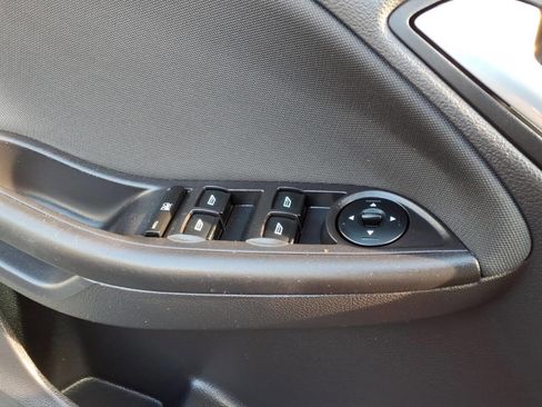 Used 2015 Ford Focus SE w/ SE Ecoboost Package FWD image 29