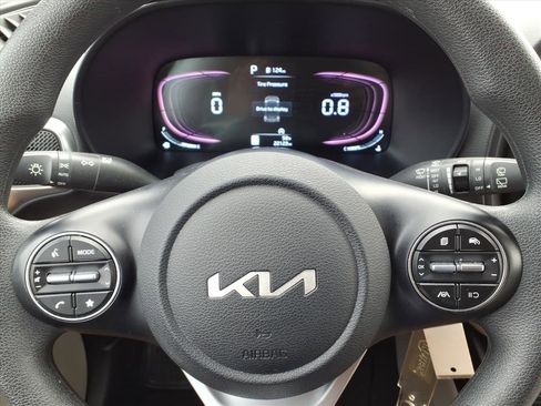Used 2024 Kia Soul LX w/ Option Group 015 image 13