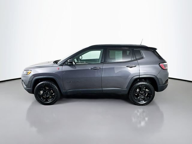 Used 2024 Jeep Compass Trailhawk w/ Sun and Sound Group AWD/4WD image 8