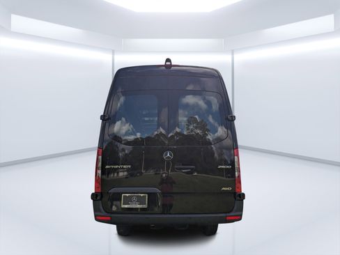 New 2024 Mercedes-Benz Sprinter 2500 image 4