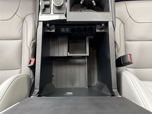 Certified 2026 Toyota Tundra Limited image 37