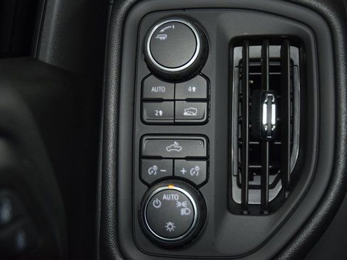 Used 2025 Chevrolet Silverado 1500 Custom w/ Turbomax Blackout Package image 35