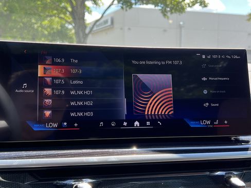 Used 2026 BMW X5 sDrive40i w/ M Sport Package image 27